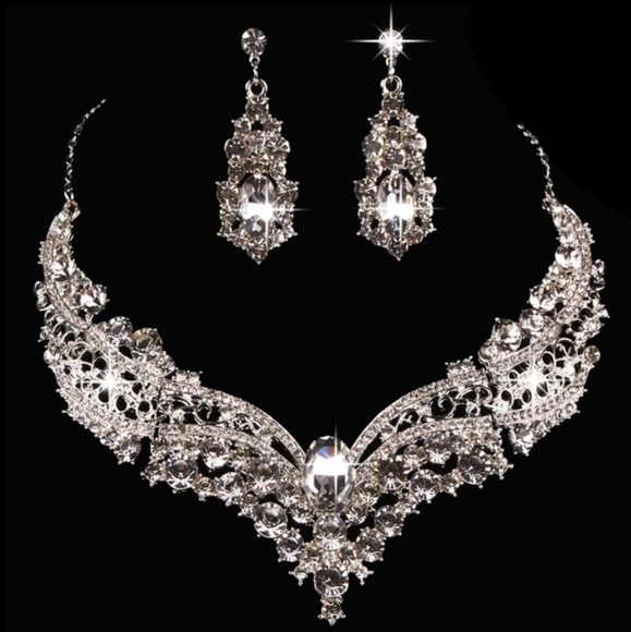 👏👏BACK IN STOCK!!!👏👏GORGEOUS statement 3PC set - Picture 5 of 12